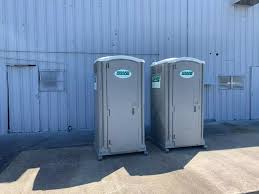 Best Deluxe Portable Toilet Rental  in Franklin Center, NJ